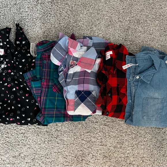 Bundle of five girl button down shirts - Picture 2 of 14